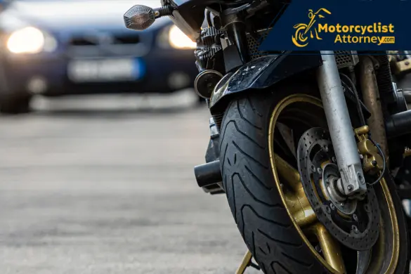 motorcyclist crash on Highway 101